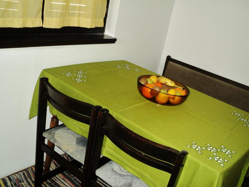 Apartments Nevenka 克尔克 外观 照片